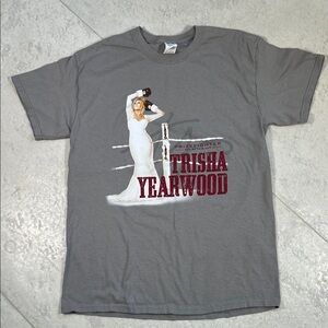Trisha Yearwood 2014-2015 Prizefighter Hit After Hit Concert Tee